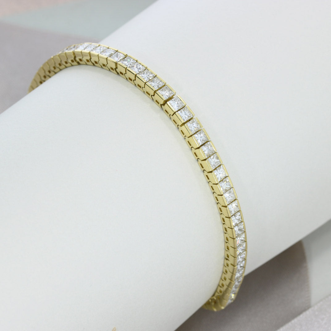Pre Owned 18ct Gold Diamond Line Bracelet Approx 7ct-8ct