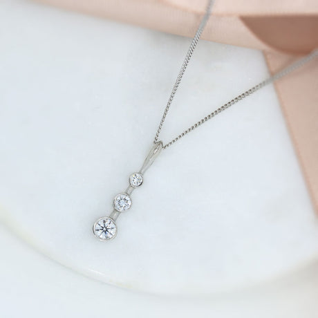 9ct White Gold Graduating Laboratory Grown Diamond Pendant Approx 0.55ct