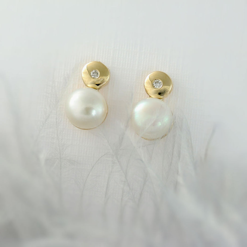 9ct Yellow Gold Pearl & Diamond Earrings