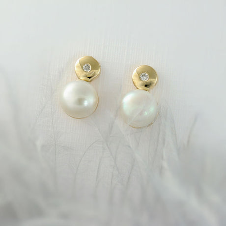 9ct Yellow Gold Pearl & Diamond Earrings