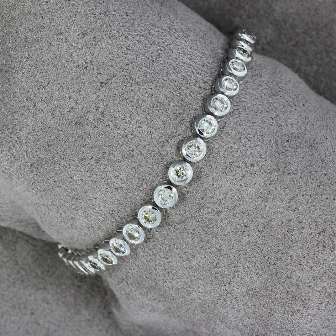 9ct White Gold Rub Over Set Diamond Line Bracelet  2.60ct