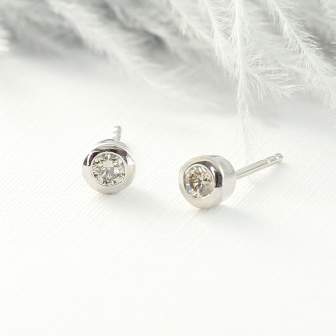 9ct Gold Diamond Stud Earrings 0.18ct