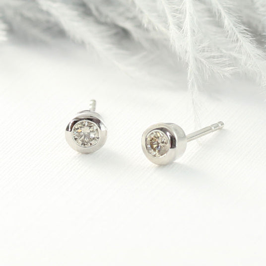 9ct Gold Diamond Stud Earrings 0.18ct