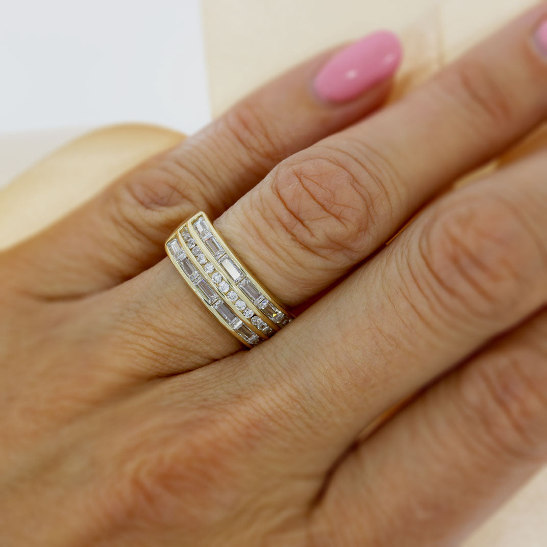 Pre Owned 9ct Yellow Gold Wide Cubic Zirconia