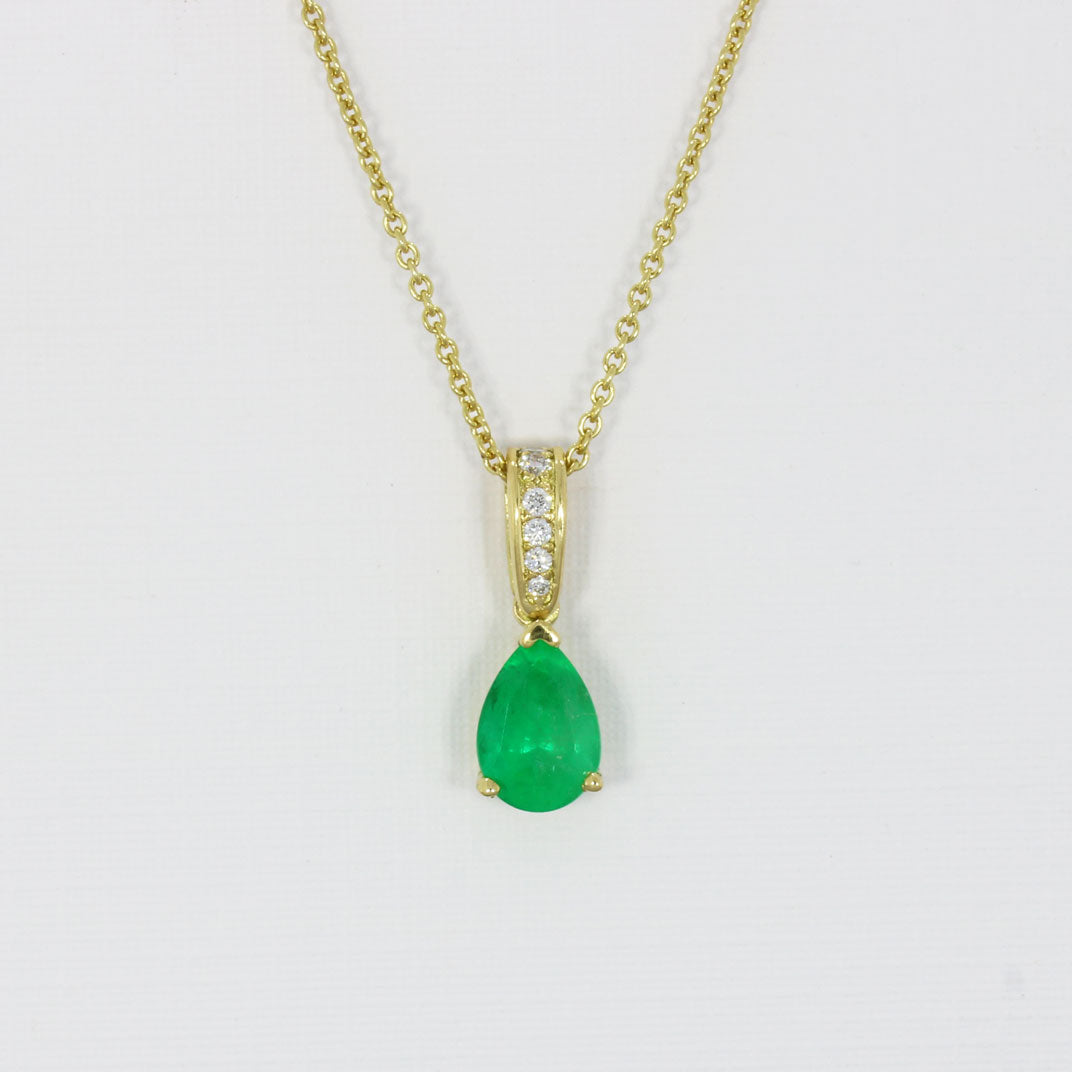 18ct Yellow Gold Emerald & Diamond Pendant on a 9ct Anchor Chain