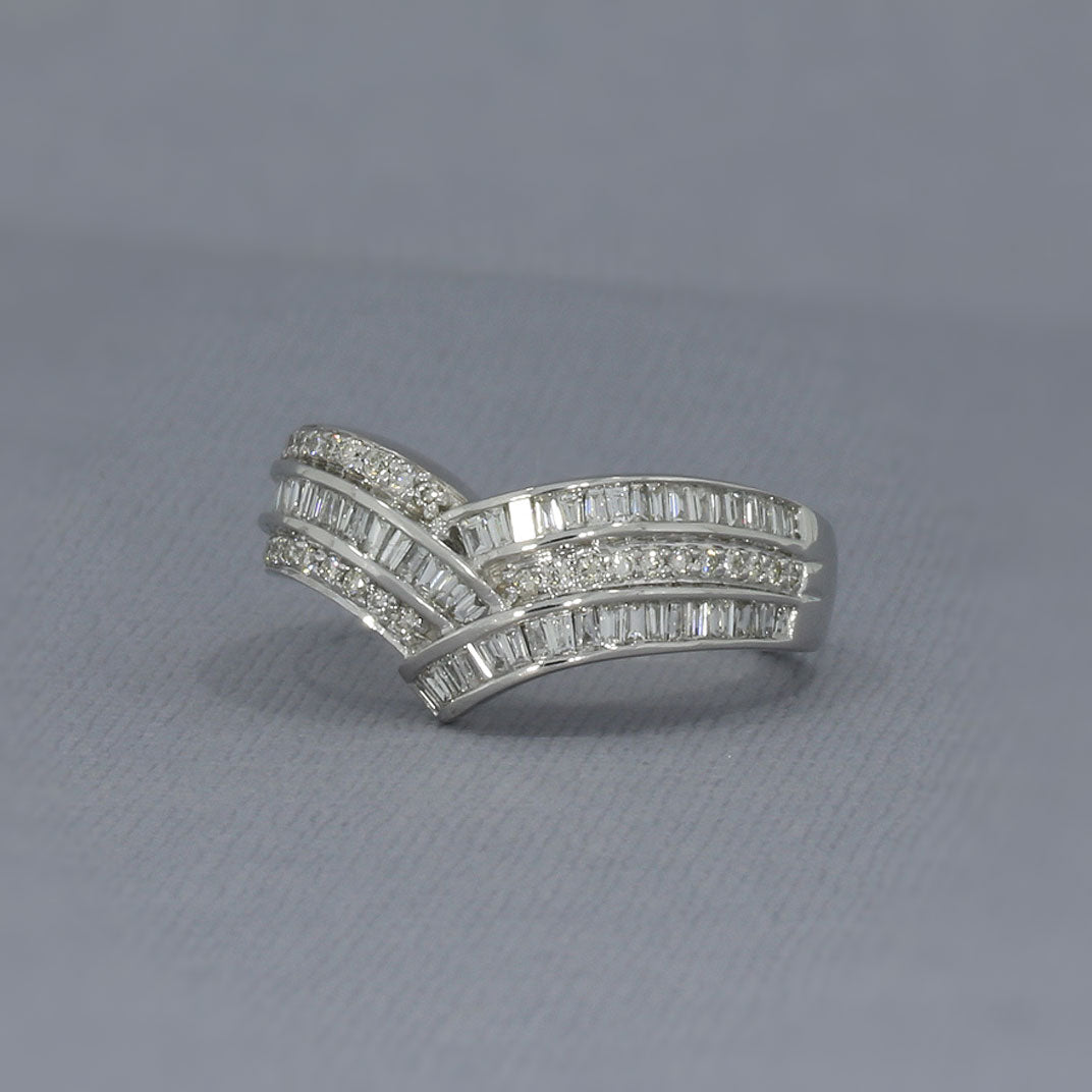 Pre Owned 18ct Gold 3 Row Fancy Wishbone Diamond Ring 1.00ct