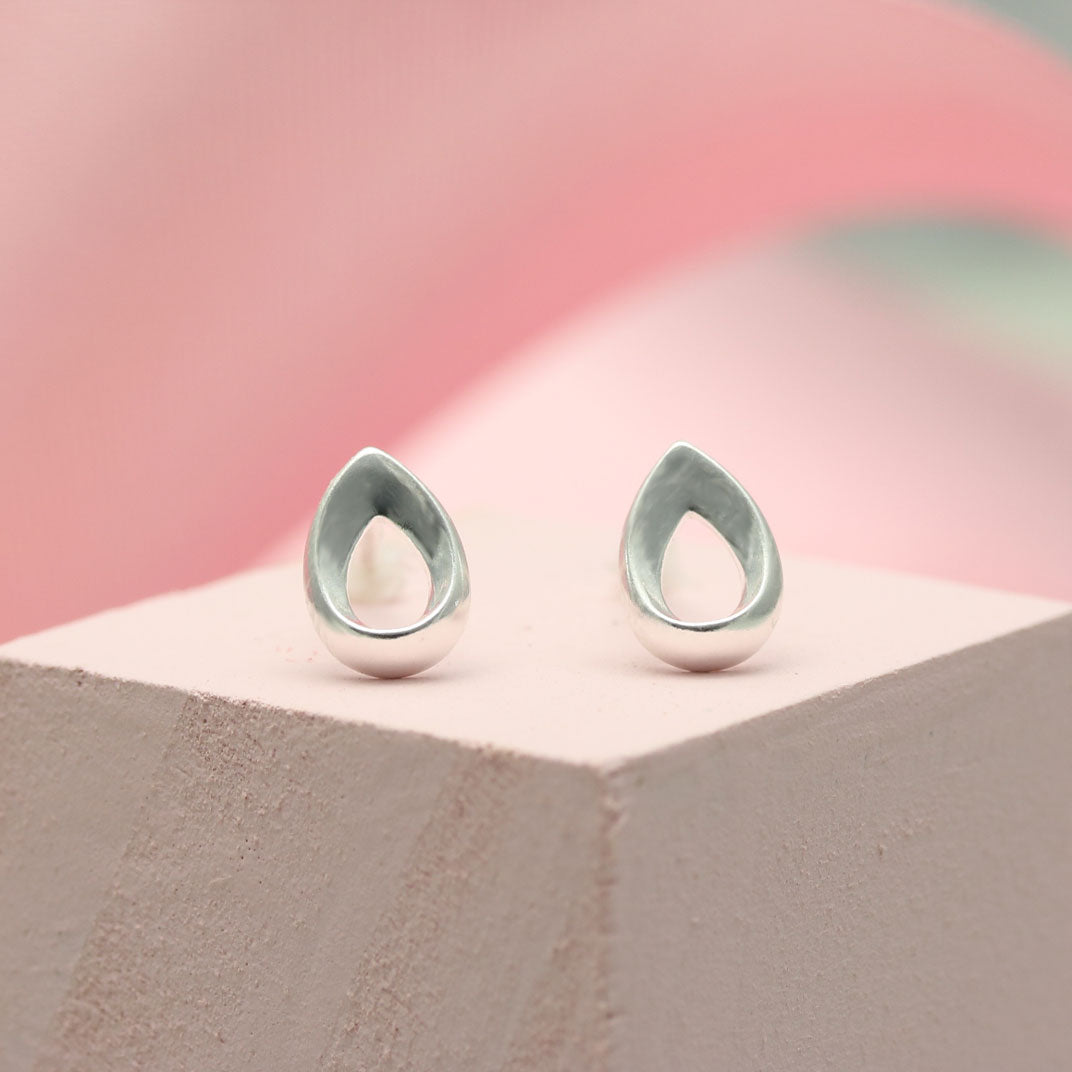Silver Tiny Teardrop Stud Earring