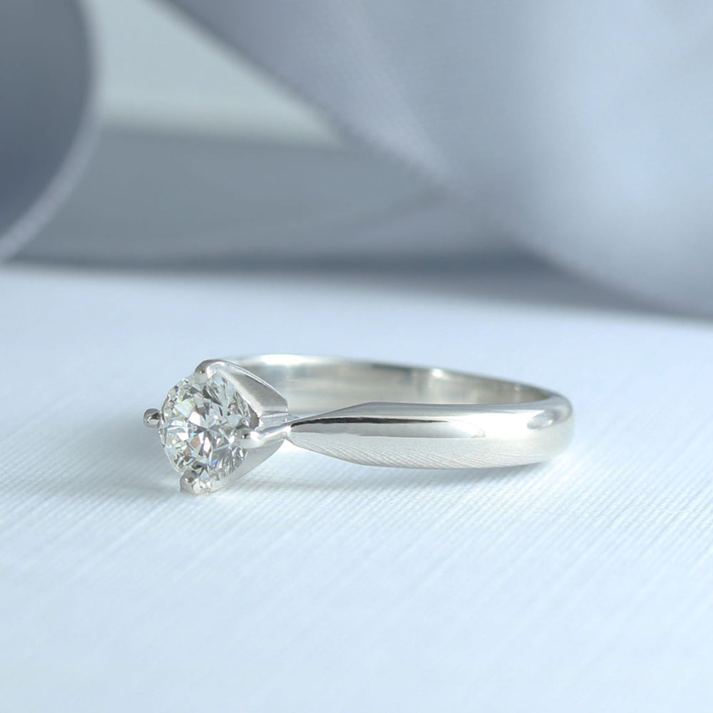 Pre Owned 18ct Gold GIA Certified Diamond Solitaire Ring 0.53ct F VS2