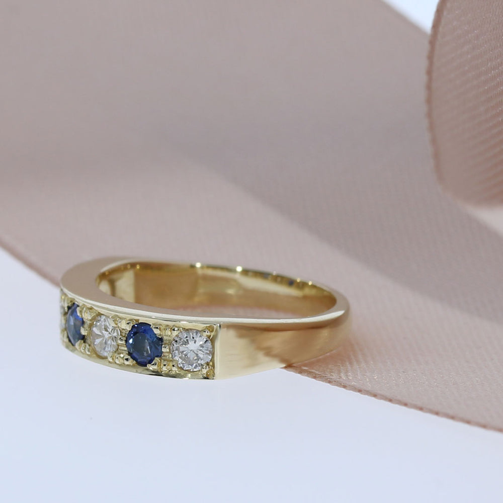 9ct Yellow Gold 7 Stone Sapphire & Diamond Ring