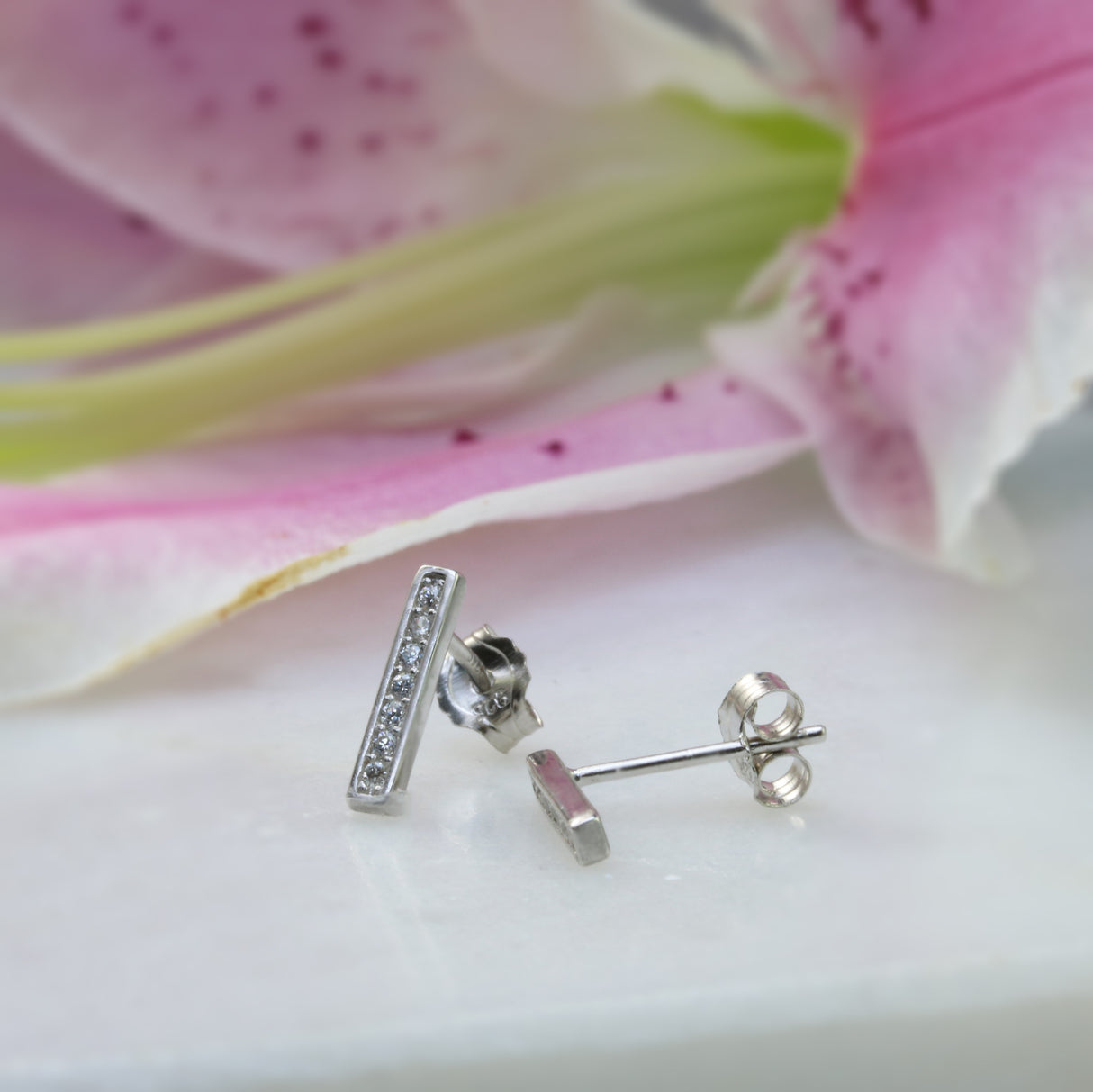 Silver Cubic Zirconia Bar Stud Earring