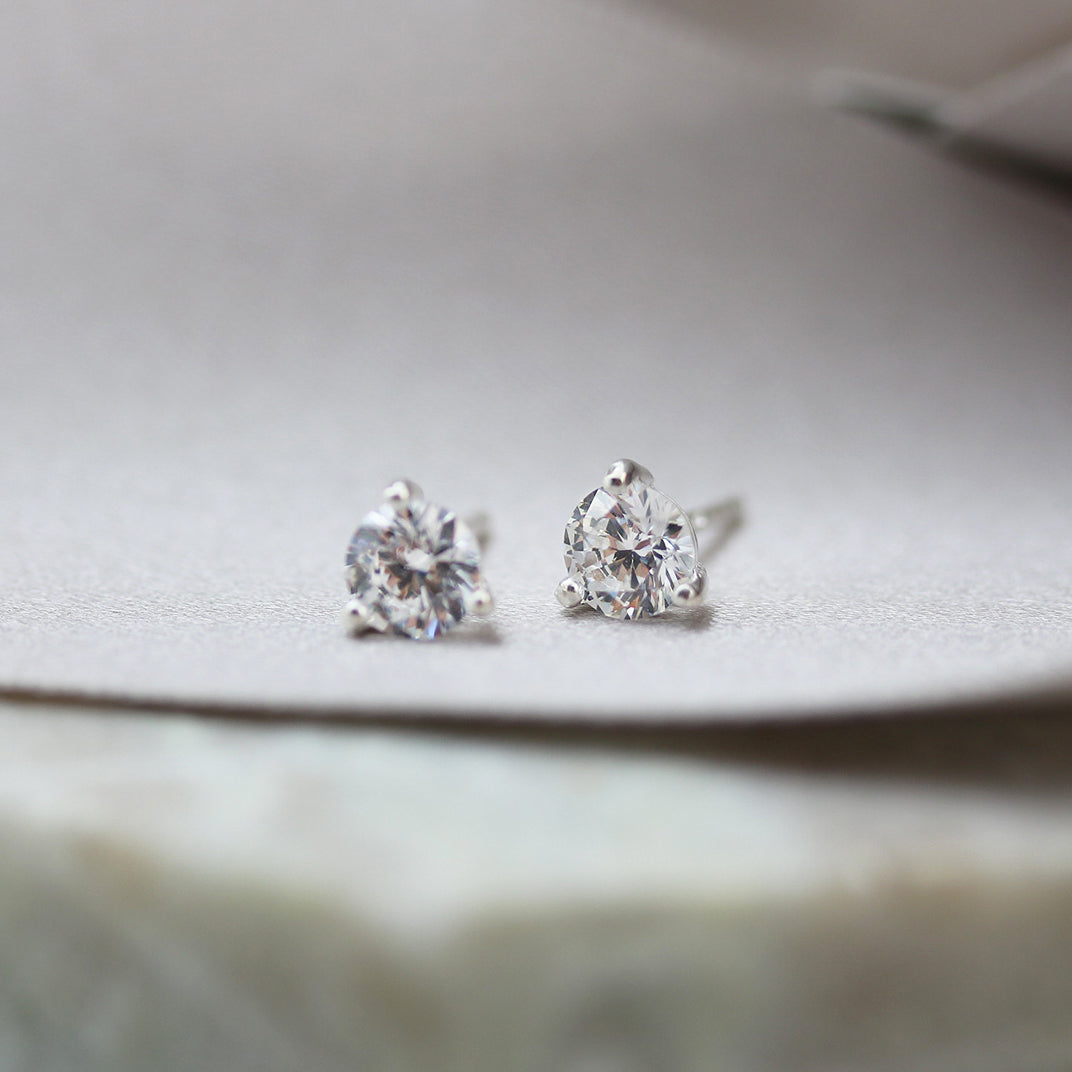 Silver 3 Claw Cubic Zirconia Stud Earrings