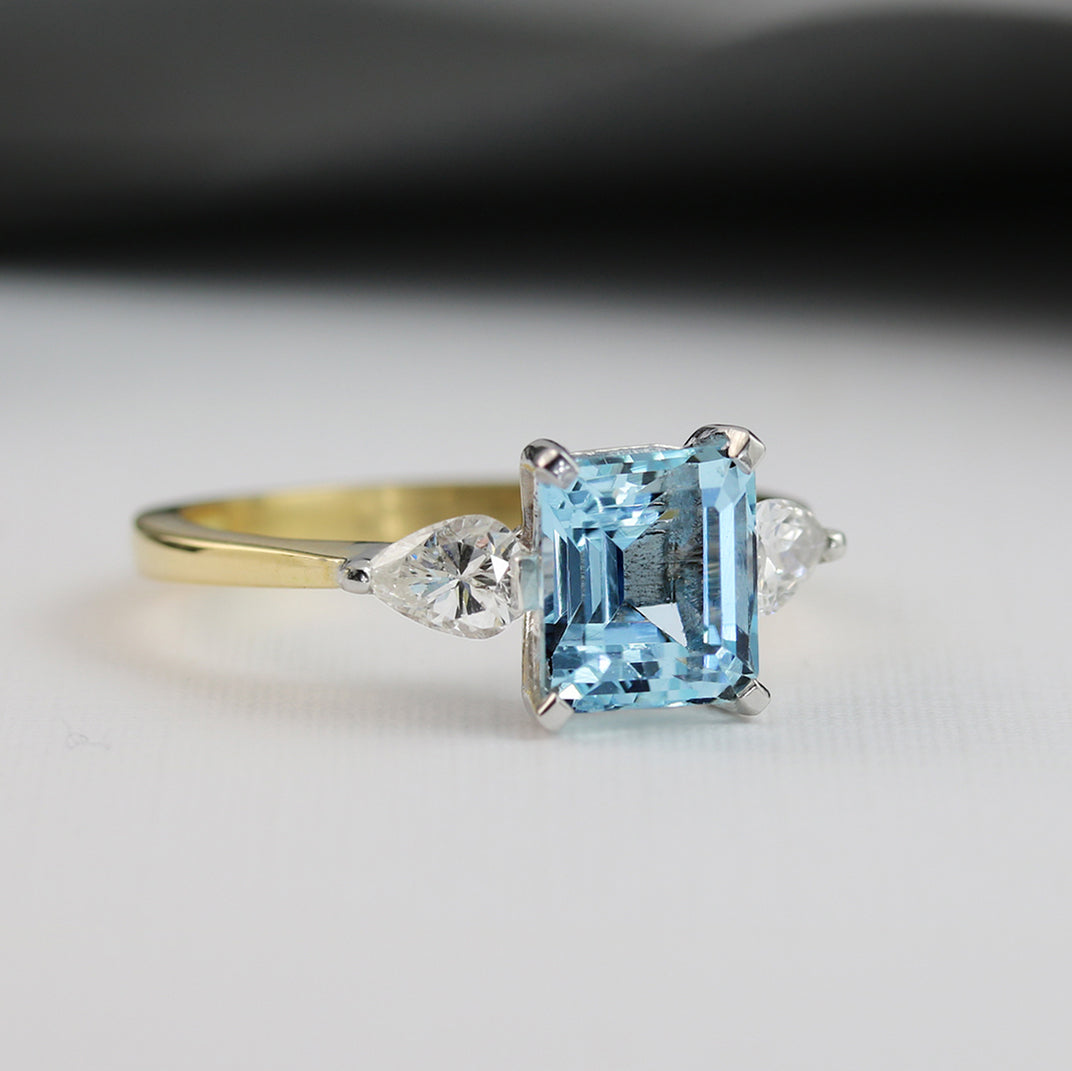 18ct Yellow Gold Oblong Aquamarine and Pear Shape Diamond Ring