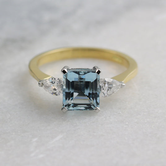 18ct Yellow Gold Oblong Aquamarine and Pear Shape Diamond Ring