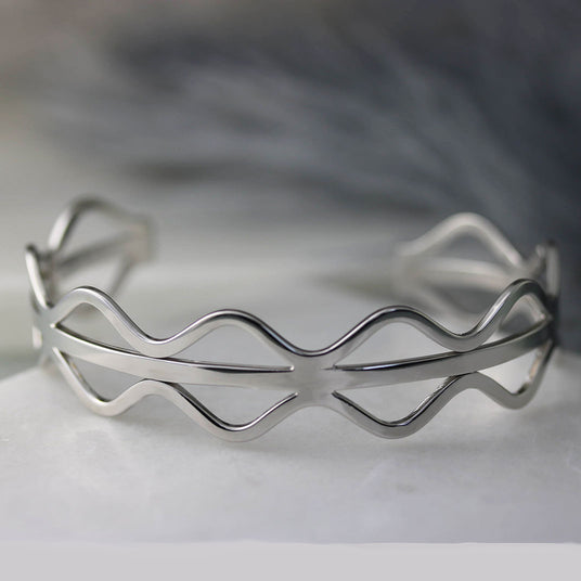 Solid Silver Bangle
