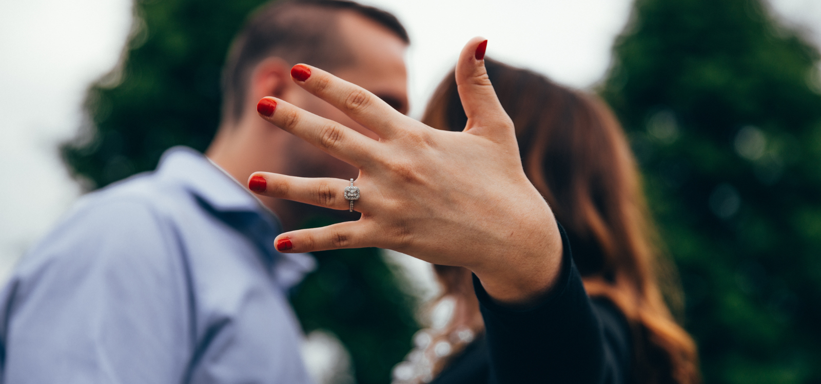 How to Choose the Perfect Engagement Ring for Your Partner