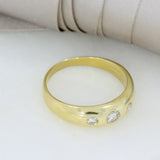 Pre Owned 18ct Gold ring with Roman Set Diamonds Approx 0.50ct