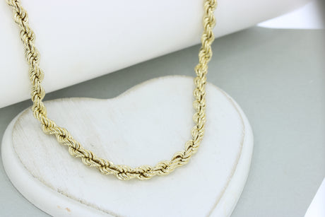 Pre Owned 9ct Yellow Gold 22" Rope Chain