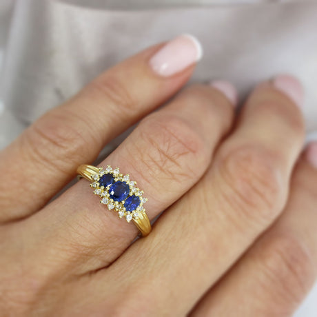 18ct Yellow Gold Claw Set 3 Oval Sapphire & Diamond Cluster Ring