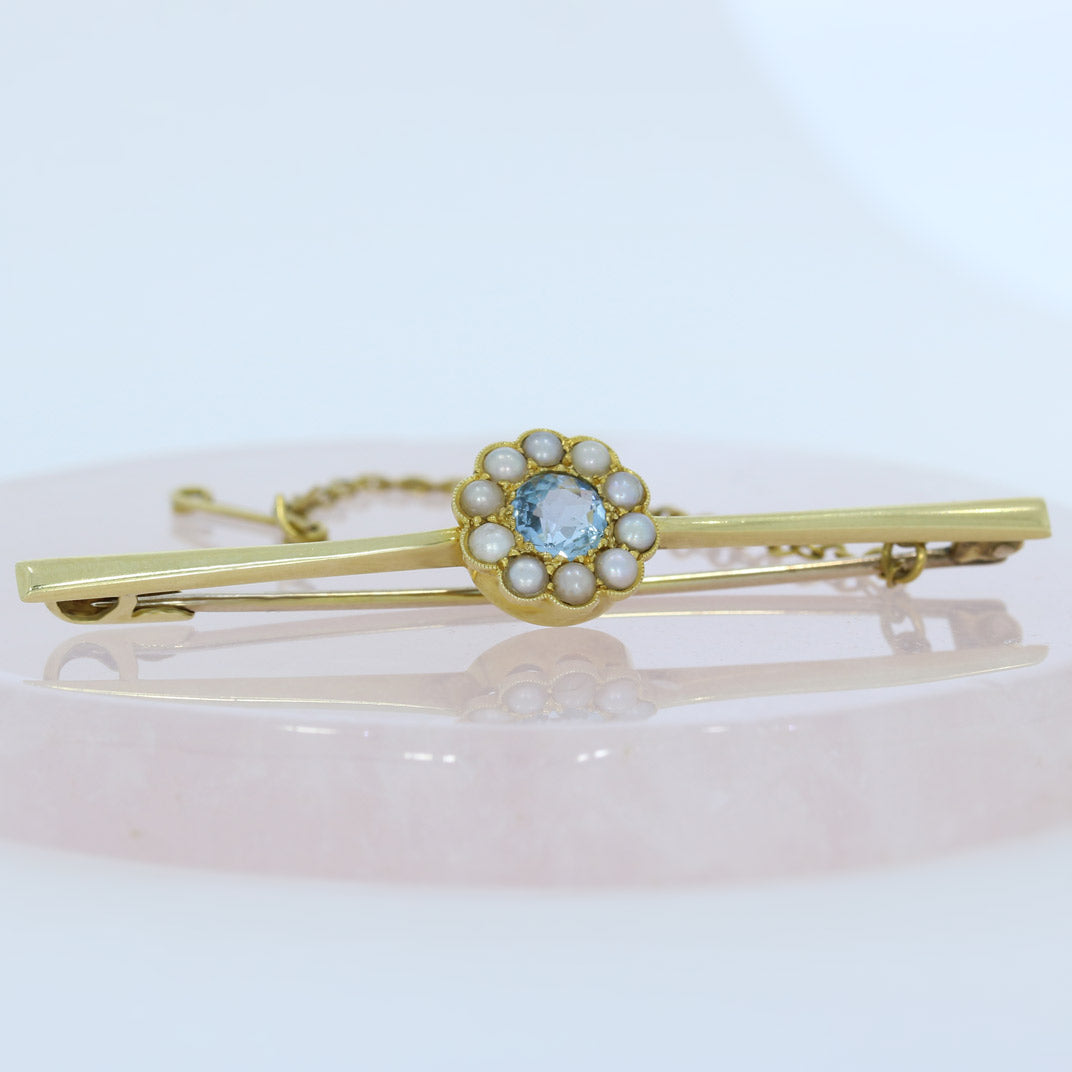 Pre Owned 15ct Yellow Gold Aquamarine & Seed Pearl Brooch