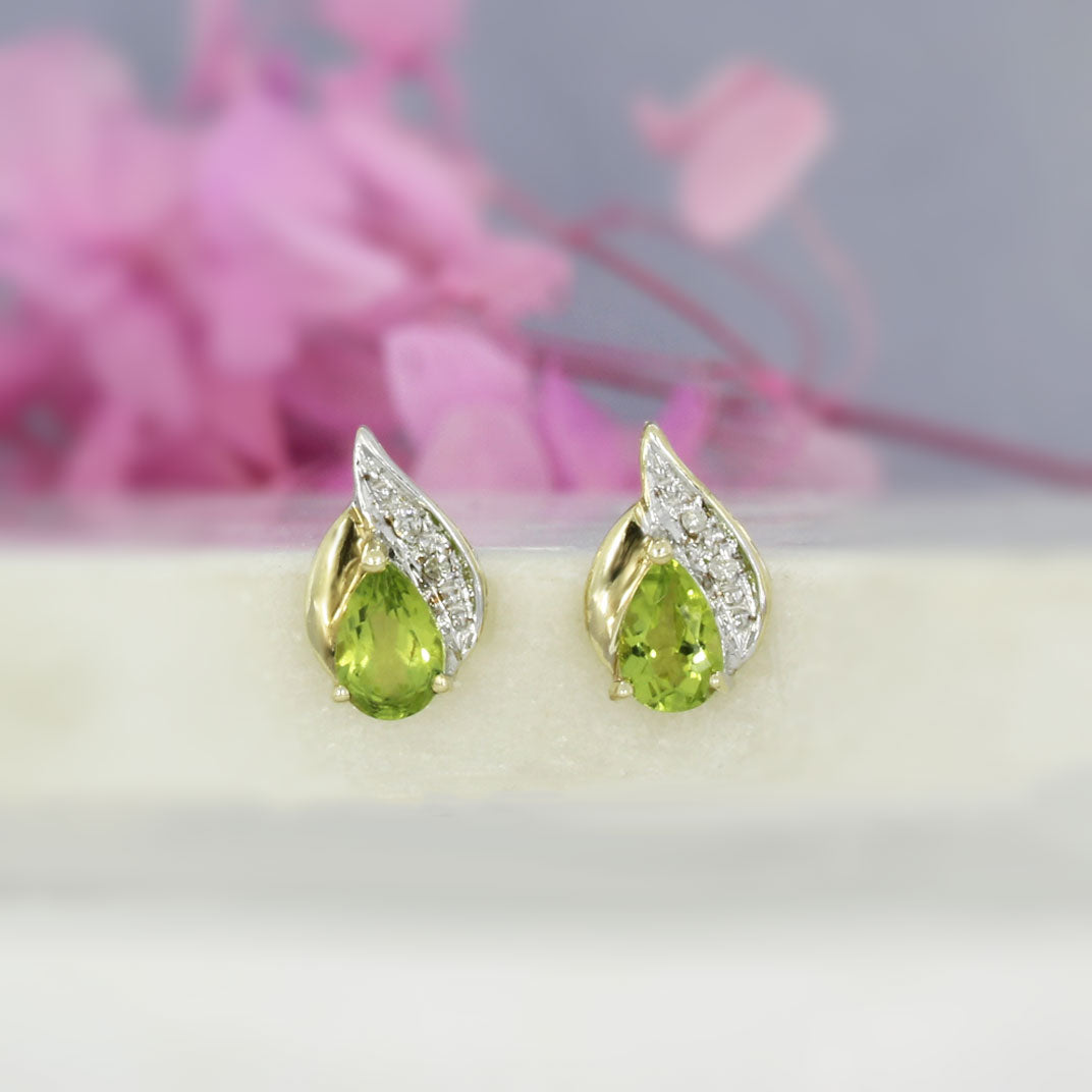 9ct Yellow Gold Peridot & Diamond Stud Earrings