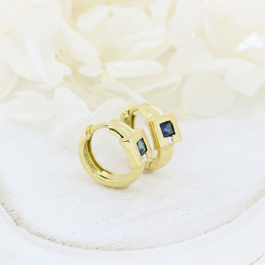 Pre Owned 18ct Yellow Gold Sapphire & Diamond Huggie Earrings