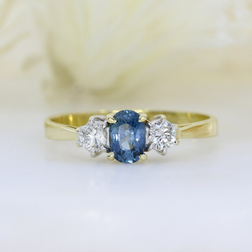 Pre Owned 18ct Gold Claw Set Sapphire & Diamond 3 Stone Ring