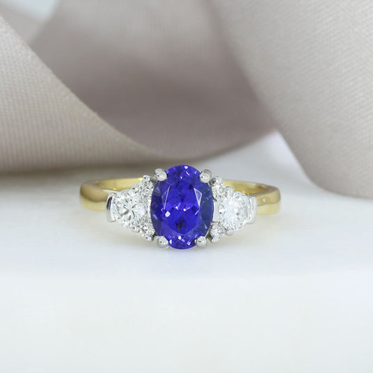 18ct Gold & Platinum Tanzanite & Diamond Ring