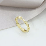 Pre Owned 18ct Yellow Gold Twisted Diamond Wedding Ring