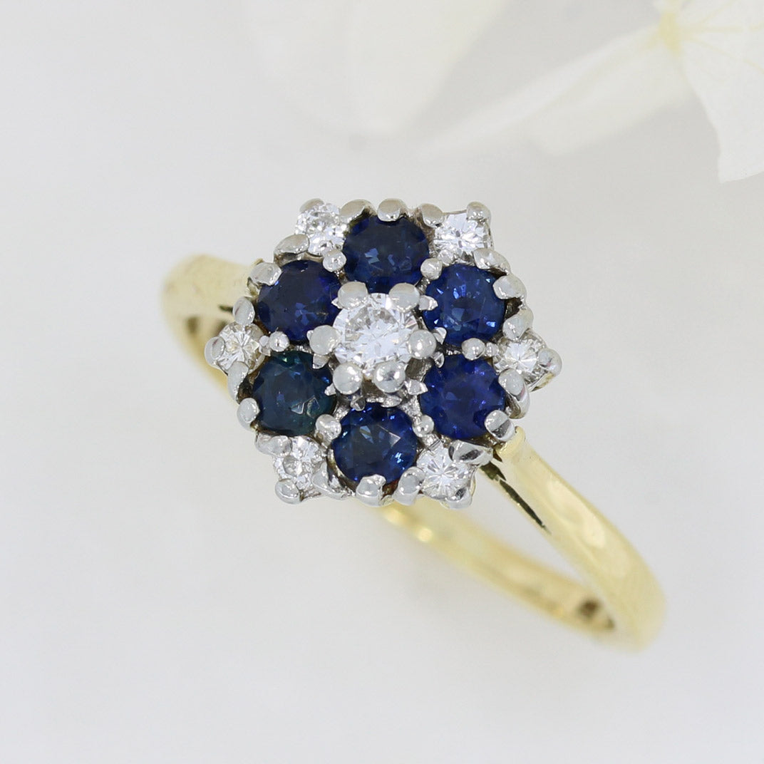 Pre Owned 18ct Yellow Gold Sapphire & Diamond Cluster Ring