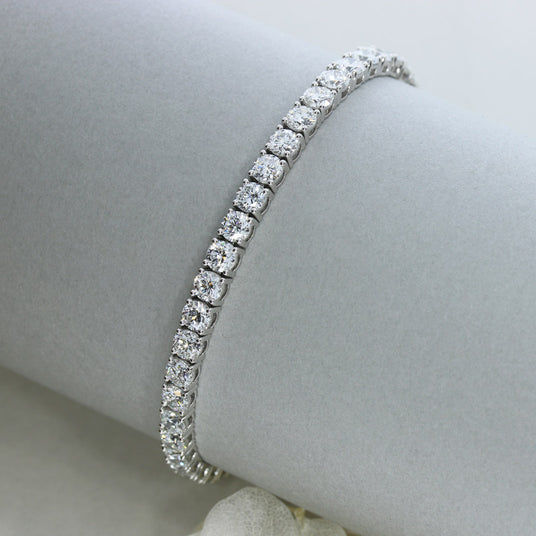 Pre Order 9ct White Gold Claw Set Lab Diamond Line Bracelet 10.00ct