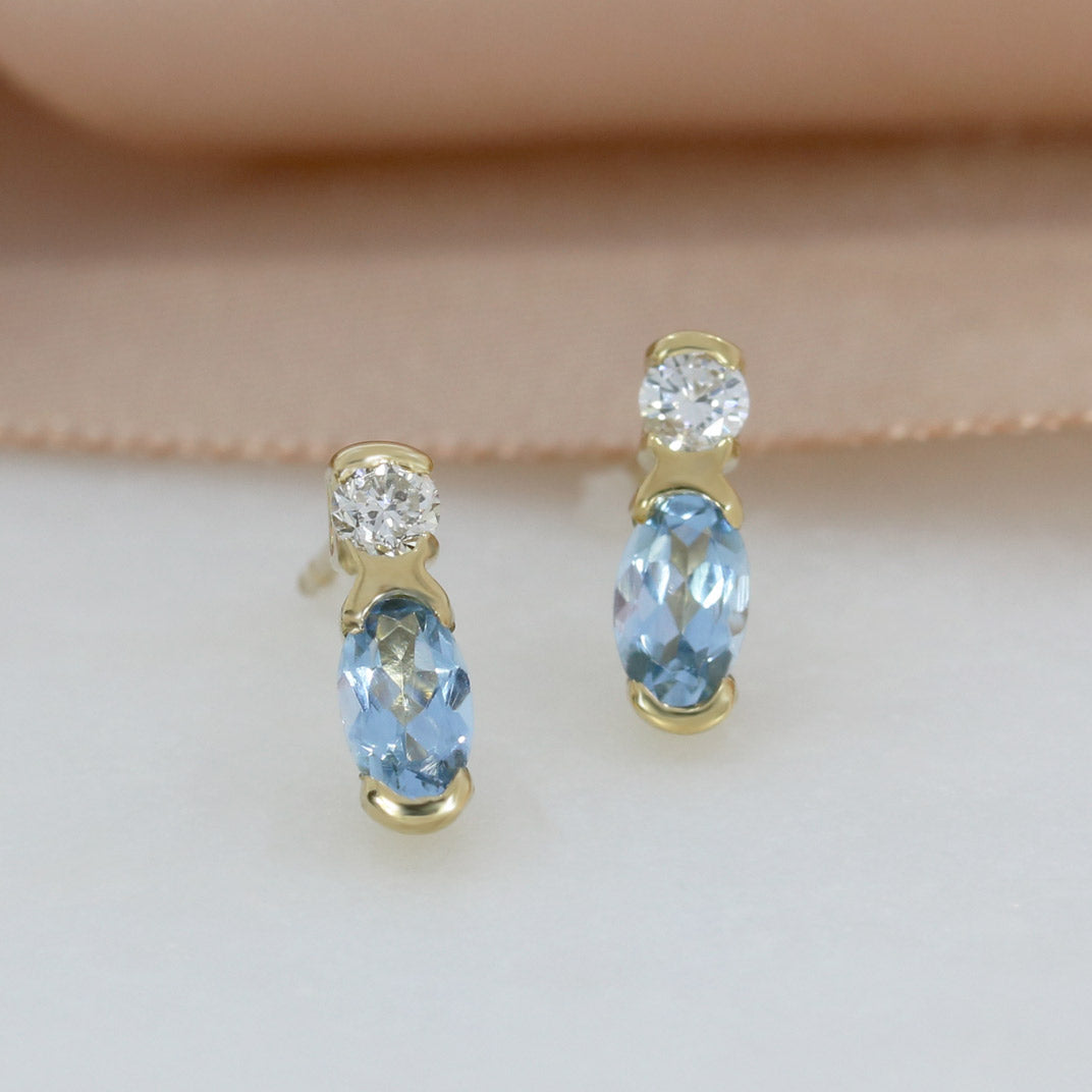 9ct Yellow Gold Aquamarine 7 Diamond Stud Earrings