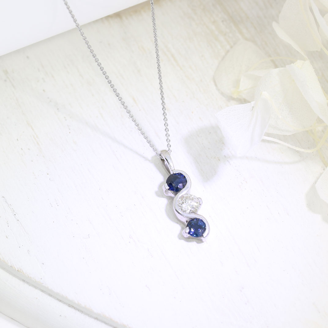 9ct White Gold Sapphire & Diamond Rub over & Claw Set 3 Stone Pendant 20" Chain