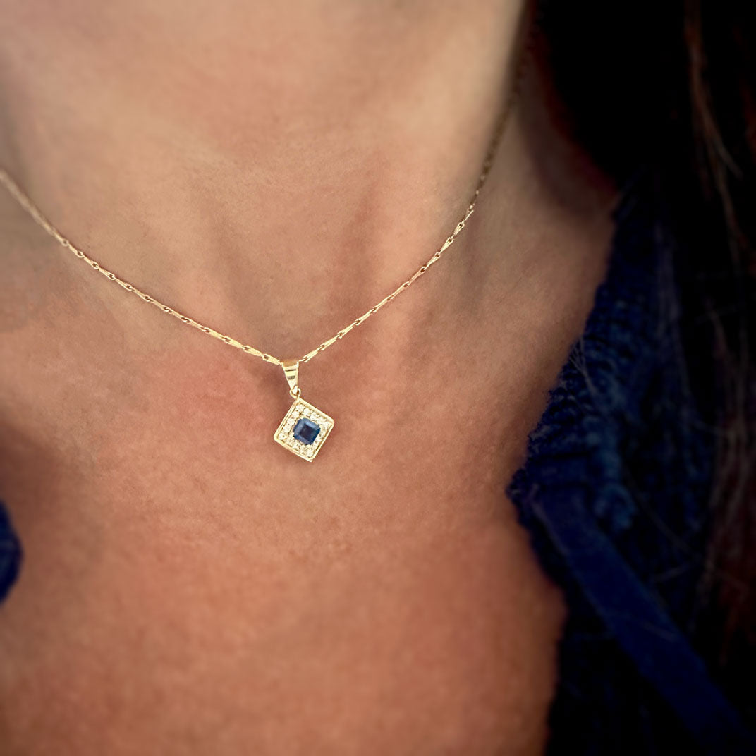 18ct Yellow Gold Square Cut Sapphire & Diamond Pendant on 16inch 18ct Hayseed Chain