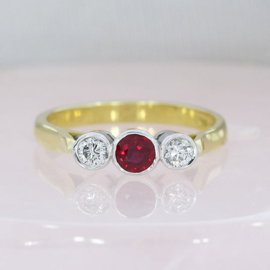 18ct Gold 3 stone Ruby & Diamond Ring