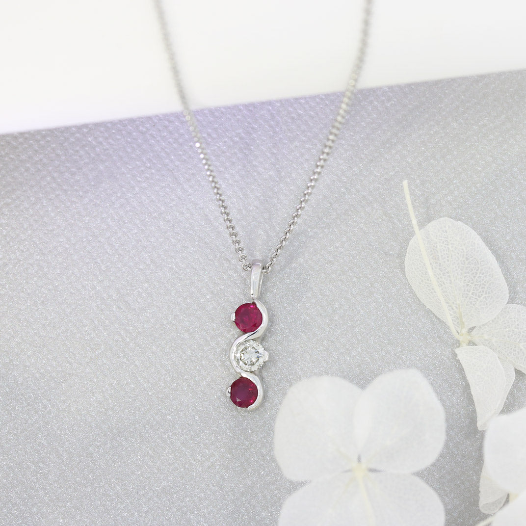 9ct White Gold Ruby and Diamond 3 Stone Pendant On a 18inch 9ct Chain