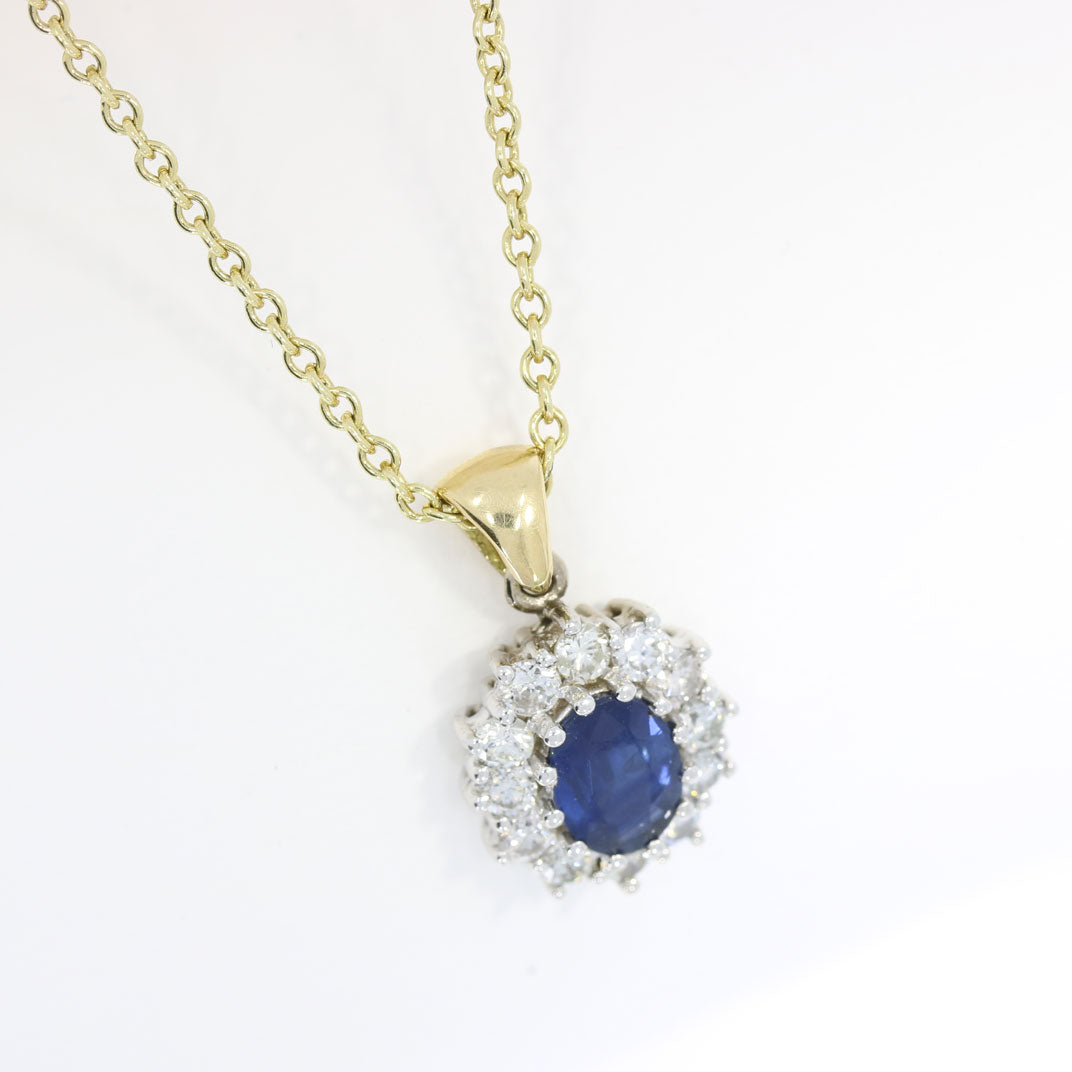 18ct Yellow Gold Oval Sapphire & Diamond Cluster Pendant on a 18" Chain
