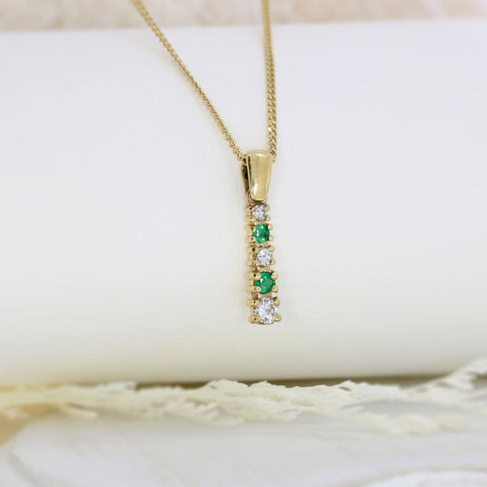 9ct Yellow Gold Graduated Emerald & Diamond Pendant on 9ct 18inch Chain