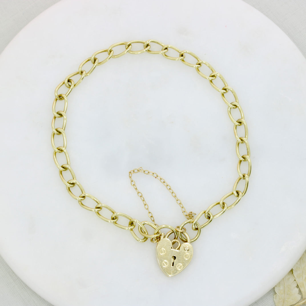 9ct Yellow Gold Charm Bracelet With Heart Padlock & Safety Chain 5g