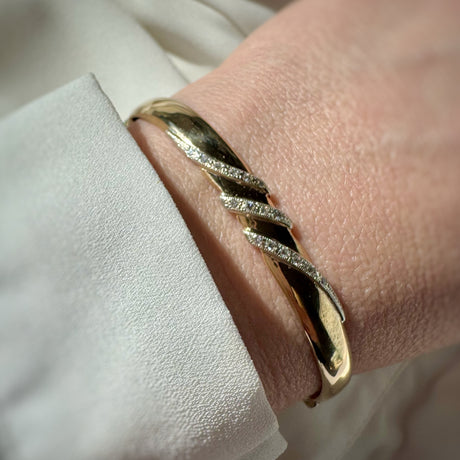 Pre Owned 9ct Gold Hinged Bangle with Pave Set Diamonds
