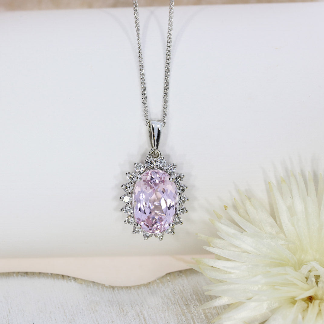 18ct White Gold Oval Kunzite & Diamond Cluster Pendant On a 18" Fine Curb Chain