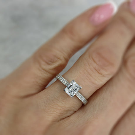 Pre Owned Certified Platinum Radiant Cut Oblong Diamond Solitaire Ring with Diamond Set Shoulders 1.32ct