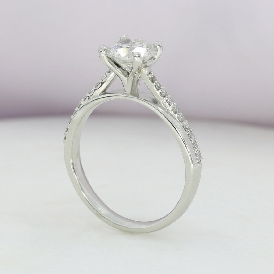 Pre Owned Platinum 4 Claw Set Brilliant Cut Diamond Solitaire Ring 1.18ct