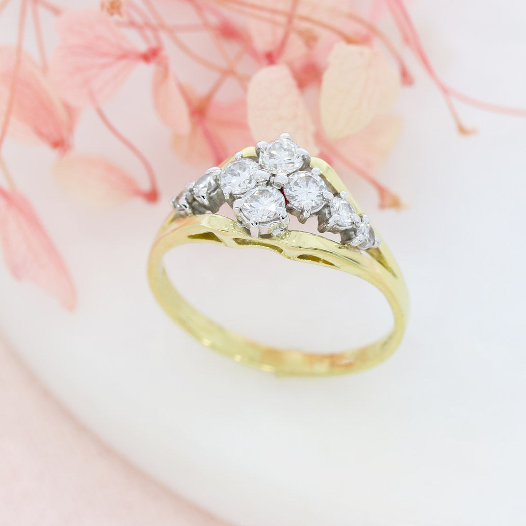 Pre Owned 18ct Yellow Gold Diamond Cluster Ring