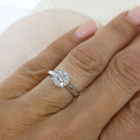 Pre Owned 9ct White Gold Diamond Illusion Set Cluster Ring 0.50ct