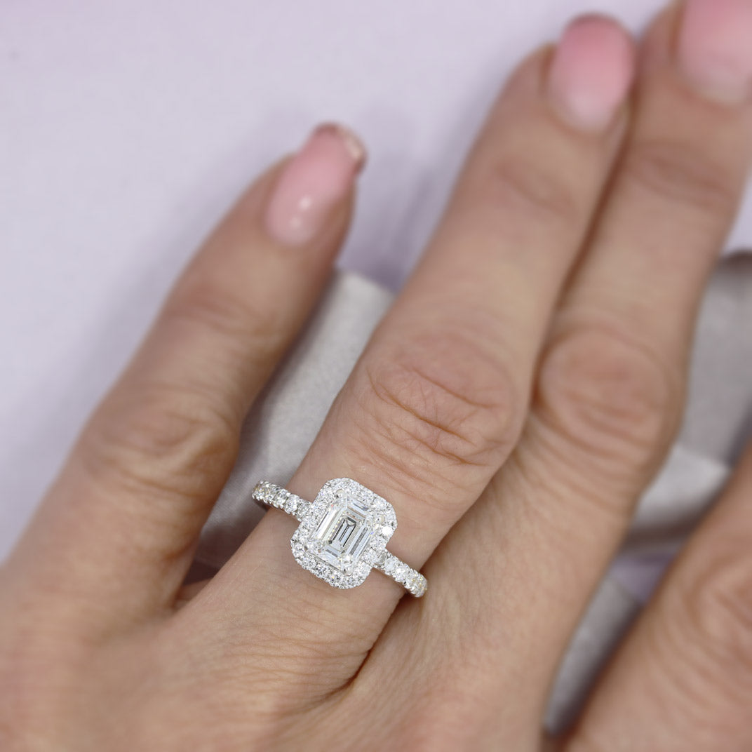 Certified Pre Owned 18ct Emerald Cut Cluster Ring with Diamond Shoulder Stones total 1.52ct