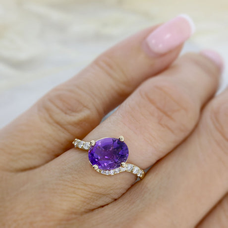 9ct Gold Oval Amethyst & Diamond Fancy Cross Over Ring