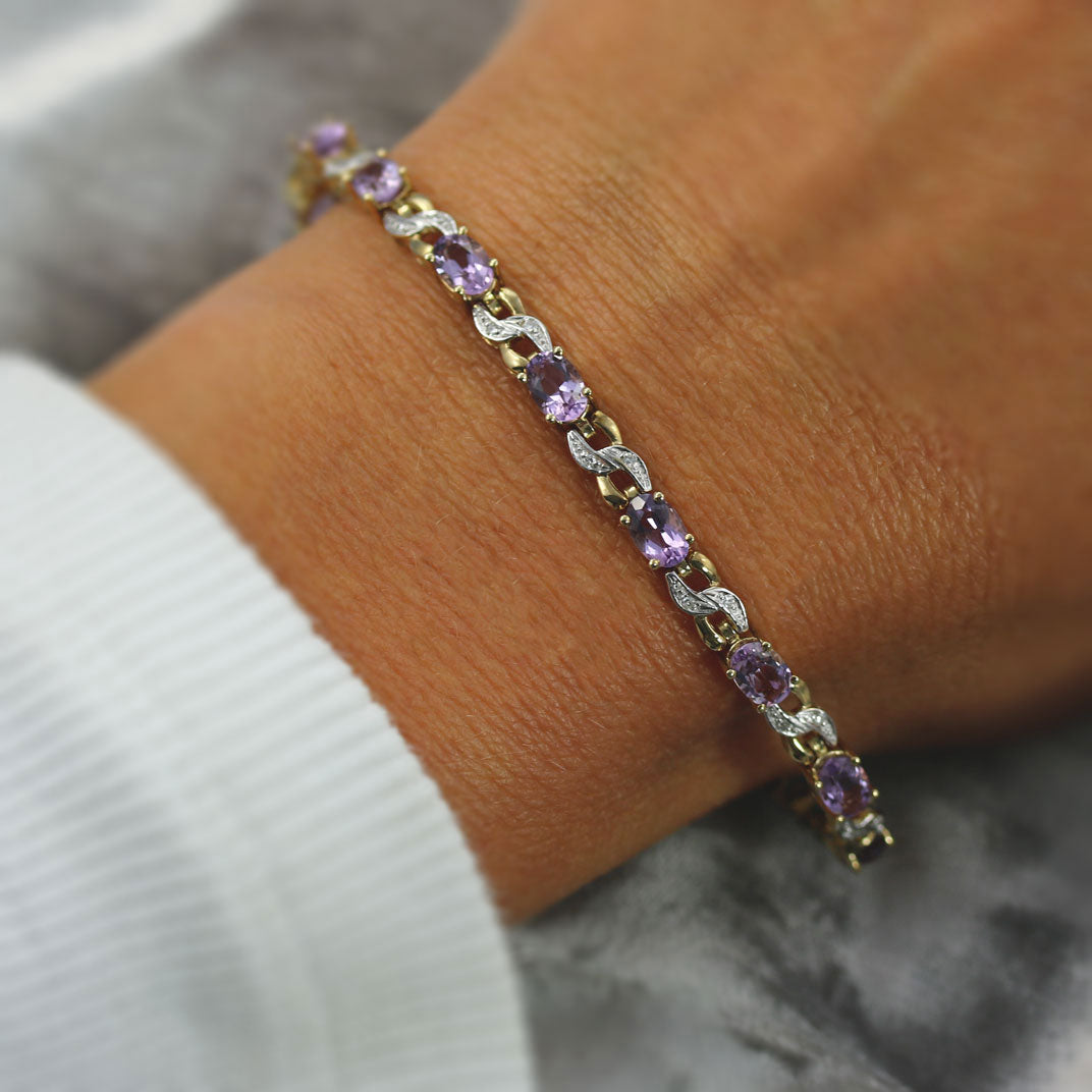 Pre Owned 9ct Yellow Gold Amethyst & Diamond Bracelet