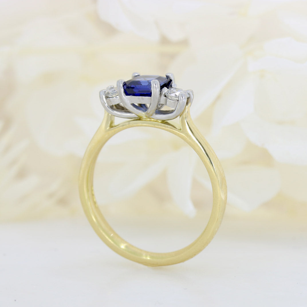 Pre Owned 18ct Square Sapphire & Round Diamond 3 Stone Ring