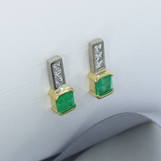 18ct White & Yellow Drop Earrings with Oblong Emerald & Princess Cut Diamonds