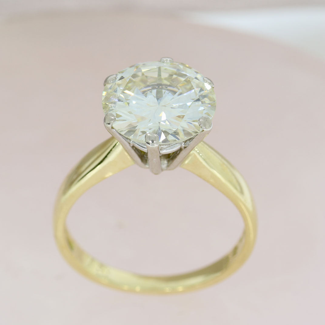 Pre Owned 18ct Yellow Gold 6 Claw Brilliant Cut Natural Diamond Solitaire Ring 3.88ct